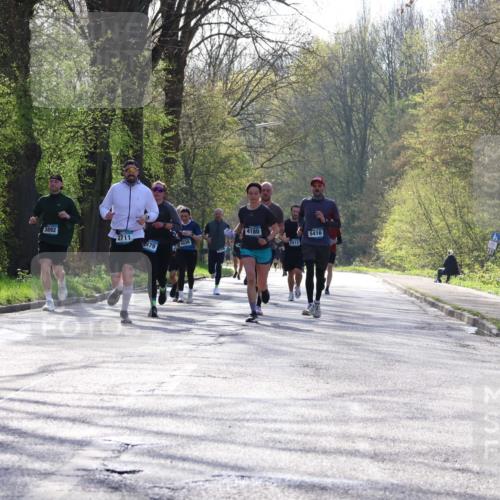12.04.2026 - 45. Internationalen Wilhelmsburger Insellauf Yannick Fuchs http://msf.ph/oto/9486686 12.04.2026 10:30:45 Laufen 3892, 2711, 479, 5038, 4180, 2812, 5416 meine-sportfotos.de
