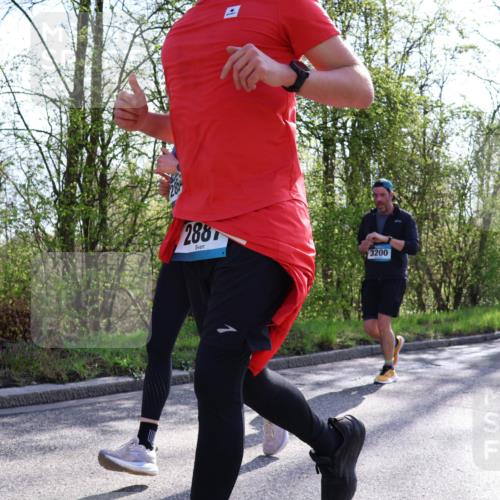 12.04.2026 - 45. Internationalen Wilhelmsburger Insellauf Yannick Fuchs http://msf.ph/oto/9486727 12.04.2026 10:36:49 Laufen 288, 3200 meine-sportfotos.de