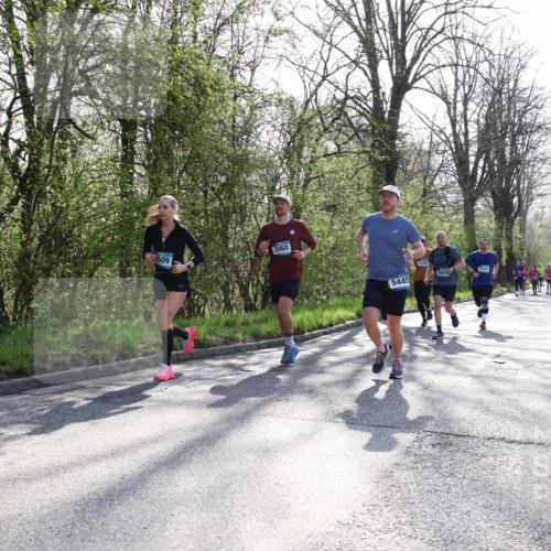 12.04.2026 - 45. Internationalen Wilhelmsburger Insellauf Yannick Fuchs http://msf.ph/oto/9486765 12.04.2026 10:36:53 Laufen 3509, 3060, 5445, 3349, 3332 meine-sportfotos.de