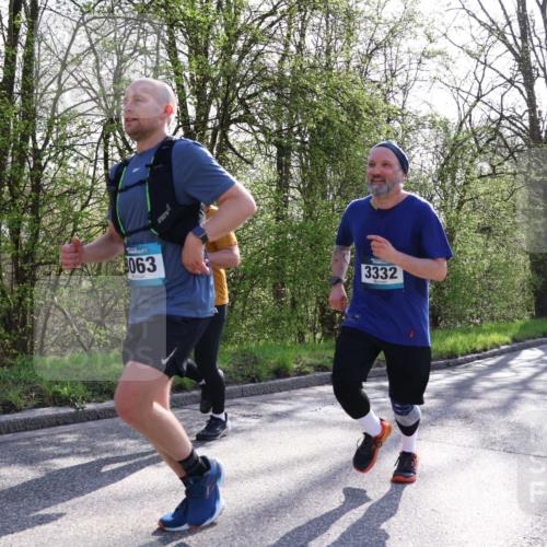 12.04.2026 - 45. Internationalen Wilhelmsburger Insellauf Yannick Fuchs http://msf.ph/oto/9486797 12.04.2026 10:36:56 Laufen 063, 3332 meine-sportfotos.de