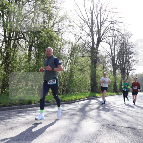 12.04.2026 - 45. Internationalen Wilhelmsburger Insellauf Yannick Fuchs http://msf.ph/oto/9486800 12.04.2026 10:30:57 Laufen 5408, 3831 meine-sportfotos.de