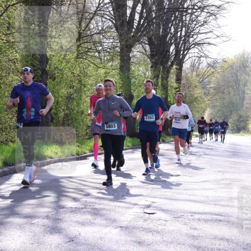 12.04.2026 - 45. Internationalen Wilhelmsburger Insellauf Yannick Fuchs http://msf.ph/oto/9486844 12.04.2026 10:37:01 Laufen 5803, 2393, 4330 meine-sportfotos.de