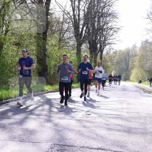 12.04.2026 - 45. Internationalen Wilhelmsburger Insellauf Yannick Fuchs http://msf.ph/oto/9486850 12.04.2026 10:37:01 Laufen 5803, 2393, 4330 meine-sportfotos.de