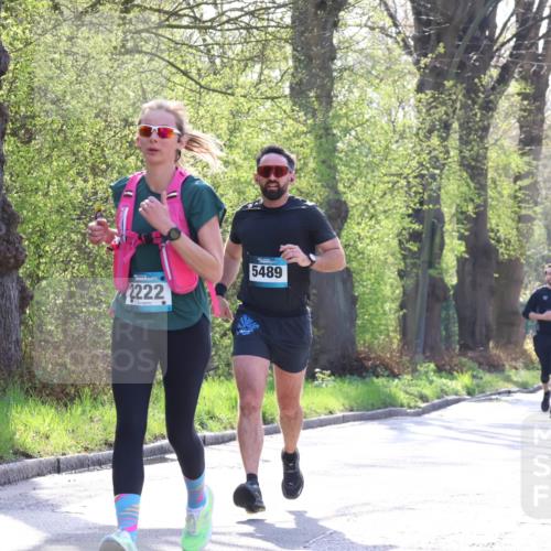 12.04.2026 - 45. Internationalen Wilhelmsburger Insellauf Yannick Fuchs http://msf.ph/oto/9486856 12.04.2026 10:31:03 Laufen 2222, 5489 meine-sportfotos.de