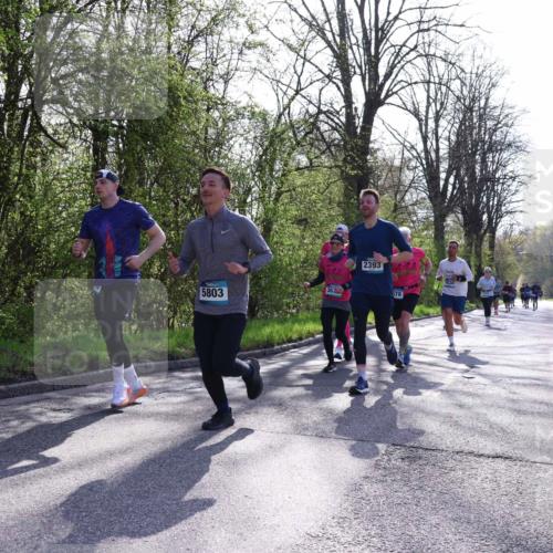 12.04.2026 - 45. Internationalen Wilhelmsburger Insellauf Yannick Fuchs http://msf.ph/oto/9486871 12.04.2026 10:37:03 Laufen 5803, 363, 2393, 578 meine-sportfotos.de