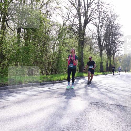 12.04.2026 - 45. Internationalen Wilhelmsburger Insellauf Yannick Fuchs http://msf.ph/oto/9486872 12.04.2026 10:31:04 Laufen 2222, 5489 meine-sportfotos.de