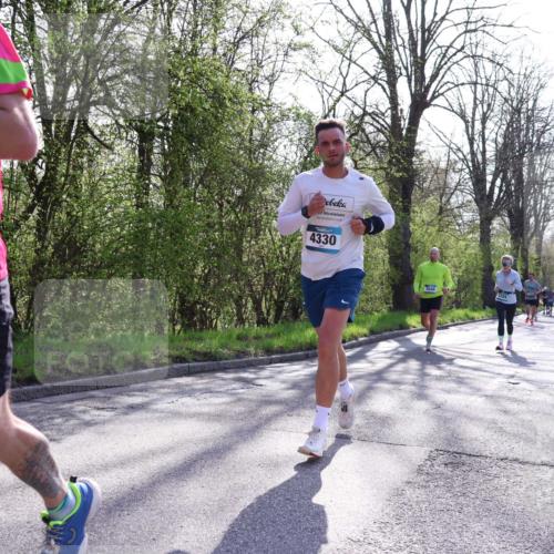 12.04.2026 - 45. Internationalen Wilhelmsburger Insellauf Yannick Fuchs http://msf.ph/oto/9486897 12.04.2026 10:37:05 Laufen 3, 4330, 2048 meine-sportfotos.de