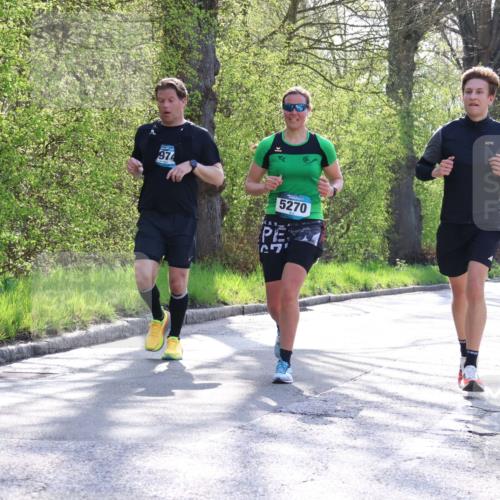 12.04.2026 - 45. Internationalen Wilhelmsburger Insellauf Yannick Fuchs http://msf.ph/oto/9487000 12.04.2026 10:31:23 Laufen 974, 5270, 4501 meine-sportfotos.de