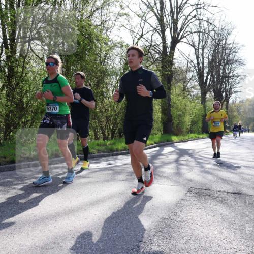 12.04.2026 - 45. Internationalen Wilhelmsburger Insellauf Yannick Fuchs http://msf.ph/oto/9487025 12.04.2026 10:31:25 Laufen 5270, 4501 meine-sportfotos.de