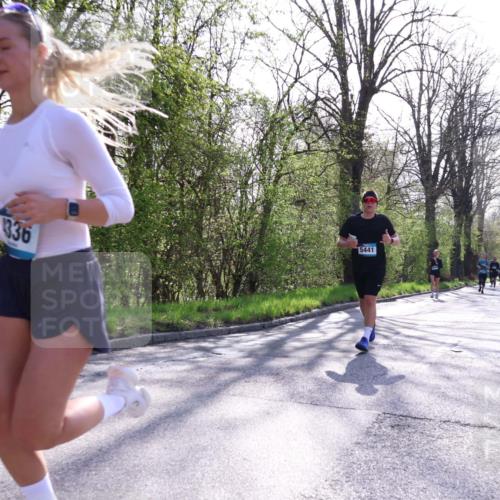 12.04.2026 - 45. Internationalen Wilhelmsburger Insellauf Yannick Fuchs http://msf.ph/oto/9487053 12.04.2026 10:37:19 Laufen 1007, 1336, 5441 meine-sportfotos.de