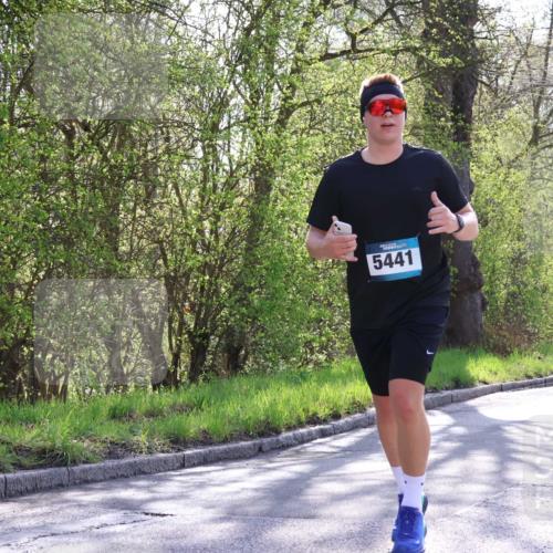 12.04.2026 - 45. Internationalen Wilhelmsburger Insellauf Yannick Fuchs http://msf.ph/oto/9487059 12.04.2026 10:37:20 Laufen 5441, 5649 meine-sportfotos.de