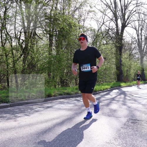 12.04.2026 - 45. Internationalen Wilhelmsburger Insellauf Yannick Fuchs http://msf.ph/oto/9487067 12.04.2026 10:37:20 Laufen 5441 meine-sportfotos.de