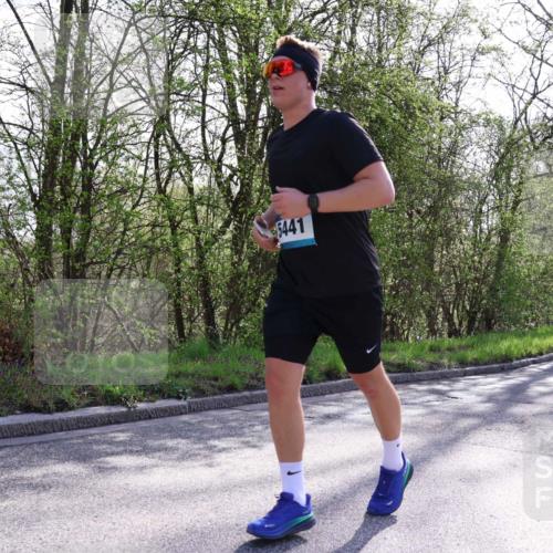12.04.2026 - 45. Internationalen Wilhelmsburger Insellauf Yannick Fuchs http://msf.ph/oto/9487073 12.04.2026 10:37:21 Laufen 5441 meine-sportfotos.de