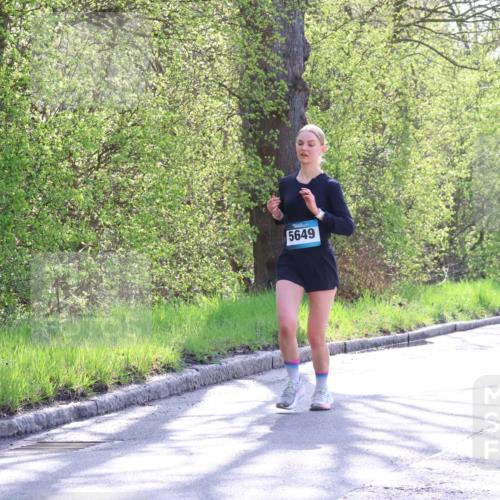 12.04.2026 - 45. Internationalen Wilhelmsburger Insellauf Yannick Fuchs http://msf.ph/oto/9487086 12.04.2026 10:37:22 Laufen 5649 meine-sportfotos.de