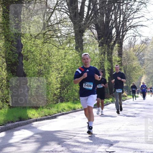 12.04.2026 - 45. Internationalen Wilhelmsburger Insellauf Yannick Fuchs http://msf.ph/oto/9487091 12.04.2026 10:31:32 Laufen 2406, 2507, 5247 meine-sportfotos.de
