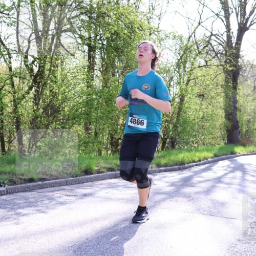 12.04.2026 - 45. Internationalen Wilhelmsburger Insellauf Yannick Fuchs http://msf.ph/oto/9487140 12.04.2026 10:37:27 Laufen 4866, 3760 meine-sportfotos.de