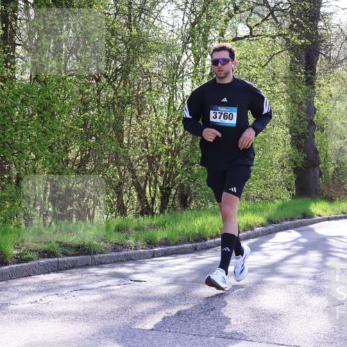 12.04.2026 - 45. Internationalen Wilhelmsburger Insellauf Yannick Fuchs http://msf.ph/oto/9487171 12.04.2026 10:37:30 Laufen 3760, 2054, 2992 meine-sportfotos.de