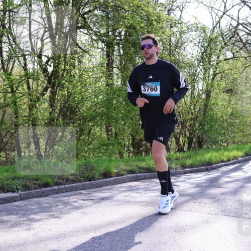 12.04.2026 - 45. Internationalen Wilhelmsburger Insellauf Yannick Fuchs http://msf.ph/oto/9487180 12.04.2026 10:37:30 Laufen 3760, 2054 meine-sportfotos.de