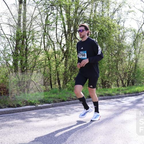 12.04.2026 - 45. Internationalen Wilhelmsburger Insellauf Yannick Fuchs http://msf.ph/oto/9487184 12.04.2026 10:37:30 Laufen 3760, 2054 meine-sportfotos.de