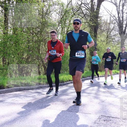 12.04.2026 - 45. Internationalen Wilhelmsburger Insellauf Yannick Fuchs http://msf.ph/oto/9487211 12.04.2026 10:37:33 Laufen 2054, 4424, 2992, 2846, 40, 4768, 5360 meine-sportfotos.de