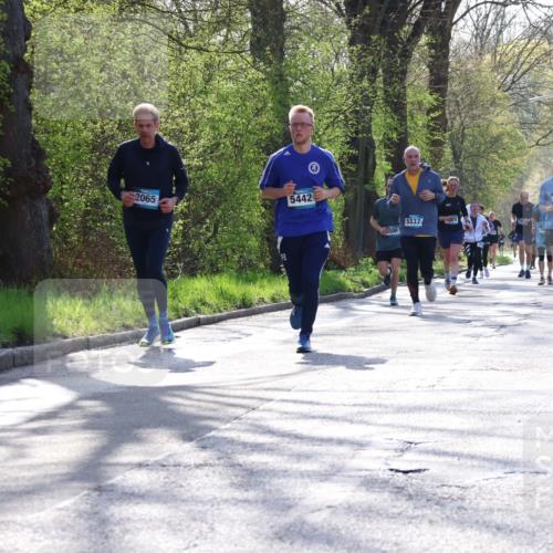 12.04.2026 - 45. Internationalen Wilhelmsburger Insellauf Yannick Fuchs http://msf.ph/oto/9487212 12.04.2026 10:31:45 Laufen 2065, 5442, 500, 5337, 4483, 5654 meine-sportfotos.de