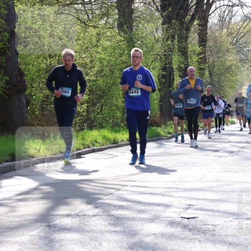 12.04.2026 - 45. Internationalen Wilhelmsburger Insellauf Yannick Fuchs http://msf.ph/oto/9487214 12.04.2026 10:31:45 Laufen 2065, 5442, 4483, 5337, 2500, 6654, 2724, 2869 meine-sportfotos.de