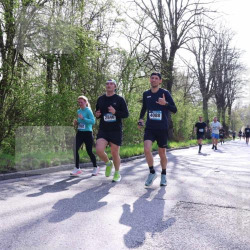 12.04.2026 - 45. Internationalen Wilhelmsburger Insellauf Yannick Fuchs http://msf.ph/oto/9487233 12.04.2026 10:37:35 Laufen 2992, 2846, 4088 meine-sportfotos.de