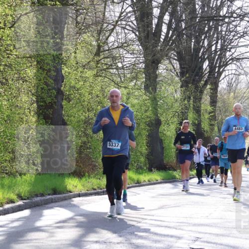 12.04.2026 - 45. Internationalen Wilhelmsburger Insellauf Yannick Fuchs http://msf.ph/oto/9487248 12.04.2026 10:31:50 Laufen 4483, 5337, 2724, 5654, 2252, 2869 meine-sportfotos.de