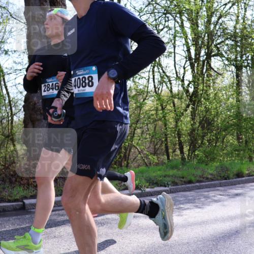 12.04.2026 - 45. Internationalen Wilhelmsburger Insellauf Yannick Fuchs http://msf.ph/oto/9487249 12.04.2026 10:37:36 Laufen 2846, 4088 meine-sportfotos.de