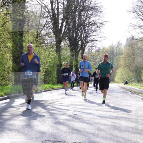 12.04.2026 - 45. Internationalen Wilhelmsburger Insellauf Yannick Fuchs http://msf.ph/oto/9487260 12.04.2026 10:31:51 Laufen 5337, 2724, 4483 meine-sportfotos.de