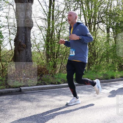 12.04.2026 - 45. Internationalen Wilhelmsburger Insellauf Yannick Fuchs http://msf.ph/oto/9487280 12.04.2026 10:31:53 Laufen 37, 2500 meine-sportfotos.de