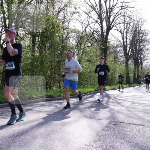 12.04.2026 - 45. Internationalen Wilhelmsburger Insellauf Yannick Fuchs http://msf.ph/oto/9487281 12.04.2026 10:37:39 Laufen 4768, 536, 3546 meine-sportfotos.de