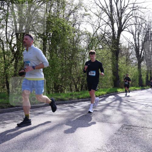12.04.2026 - 45. Internationalen Wilhelmsburger Insellauf Yannick Fuchs http://msf.ph/oto/9487291 12.04.2026 10:37:40 Laufen 3546, 3186 meine-sportfotos.de