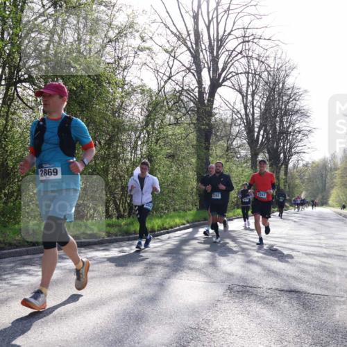 12.04.2026 - 45. Internationalen Wilhelmsburger Insellauf Yannick Fuchs http://msf.ph/oto/9487317 12.04.2026 10:31:57 Laufen 2869, 302, 2262, 2263 meine-sportfotos.de