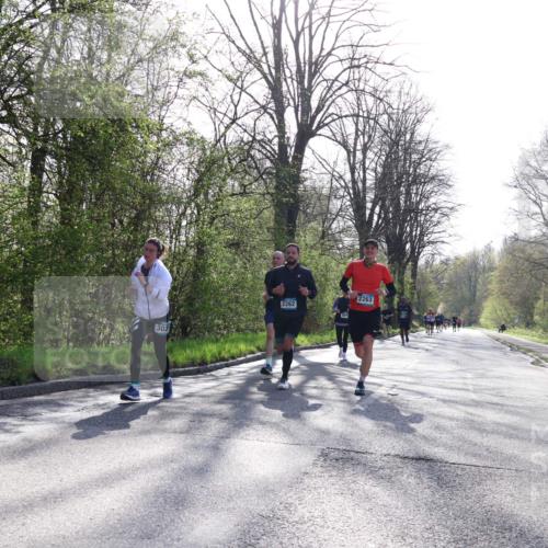 12.04.2026 - 45. Internationalen Wilhelmsburger Insellauf Yannick Fuchs http://msf.ph/oto/9487320 12.04.2026 10:31:57 Laufen 302, 2262, 2263 meine-sportfotos.de