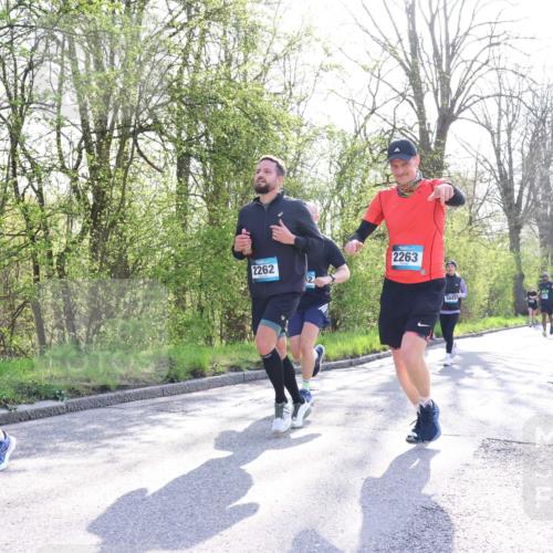 12.04.2026 - 45. Internationalen Wilhelmsburger Insellauf Yannick Fuchs http://msf.ph/oto/9487333 12.04.2026 10:31:58 Laufen 3021, 2262, 2263, 5647 meine-sportfotos.de