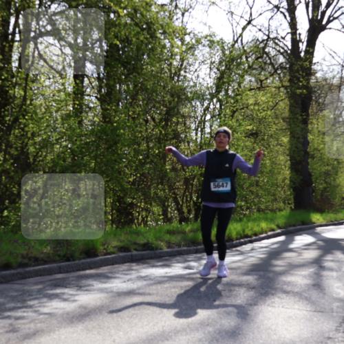 12.04.2026 - 45. Internationalen Wilhelmsburger Insellauf Yannick Fuchs http://msf.ph/oto/9487348 12.04.2026 10:32:00 Laufen 5647 meine-sportfotos.de