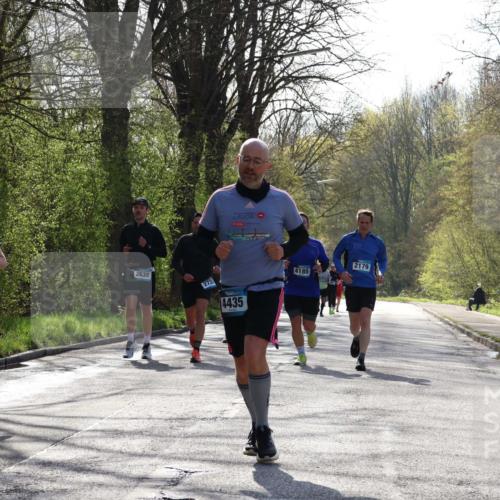 12.04.2026 - 45. Internationalen Wilhelmsburger Insellauf Yannick Fuchs http://msf.ph/oto/9487362 12.04.2026 10:37:49 Laufen 2635, 4634, 2732, 4435, 4185, 2179 meine-sportfotos.de