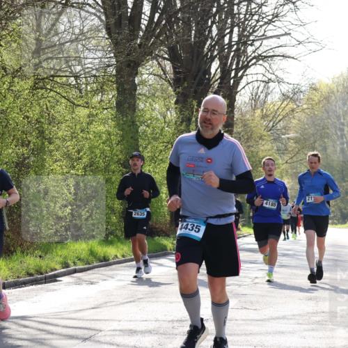 12.04.2026 - 45. Internationalen Wilhelmsburger Insellauf Yannick Fuchs http://msf.ph/oto/9487364 12.04.2026 10:37:49 Laufen 4634, 2635, 4435, 4185, 21 meine-sportfotos.de