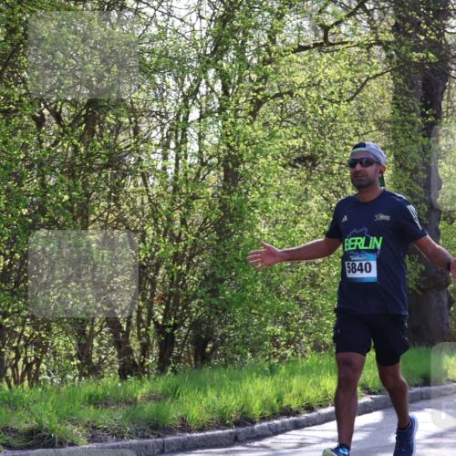 12.04.2026 - 45. Internationalen Wilhelmsburger Insellauf Yannick Fuchs http://msf.ph/oto/9487365 12.04.2026 10:32:02 Laufen 50, 5840, 4349 meine-sportfotos.de