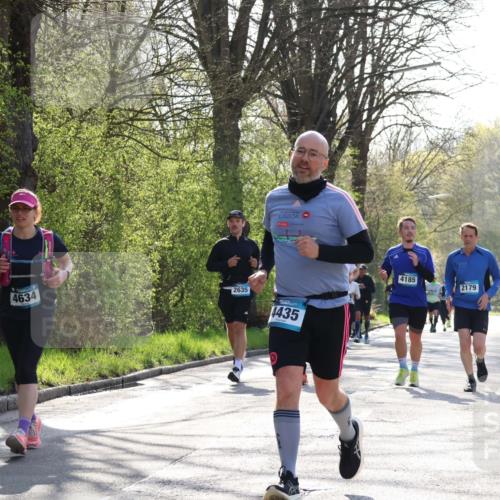 12.04.2026 - 45. Internationalen Wilhelmsburger Insellauf Yannick Fuchs http://msf.ph/oto/9487366 12.04.2026 10:37:50 Laufen 4634, 2635, 4435, 4185, 2179 meine-sportfotos.de