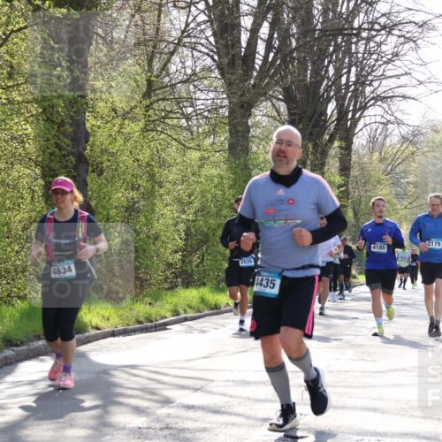 12.04.2026 - 45. Internationalen Wilhelmsburger Insellauf Yannick Fuchs http://msf.ph/oto/9487368 12.04.2026 10:37:50 Laufen 4634, 2635, 1435, 4185, 2179 meine-sportfotos.de