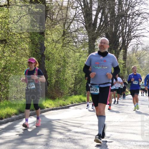 12.04.2026 - 45. Internationalen Wilhelmsburger Insellauf Yannick Fuchs http://msf.ph/oto/9487371 12.04.2026 10:37:50 Laufen 4634, 4435, 27323513, 4185, 2179 meine-sportfotos.de