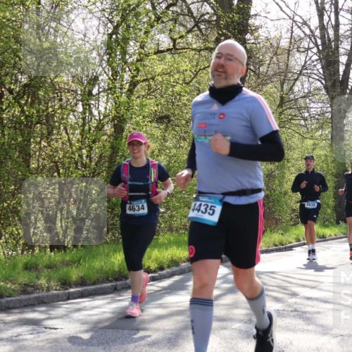 12.04.2026 - 45. Internationalen Wilhelmsburger Insellauf Yannick Fuchs http://msf.ph/oto/9487383 12.04.2026 10:37:51 Laufen 4634, 4435, 2635, 2732, 513, 4185 meine-sportfotos.de