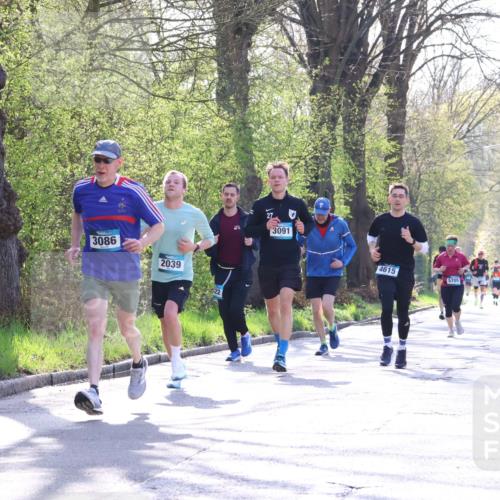 12.04.2026 - 45. Internationalen Wilhelmsburger Insellauf Yannick Fuchs http://msf.ph/oto/9487439 12.04.2026 10:32:11 Laufen 3086, 2039, 3091, 4615, 5705 meine-sportfotos.de