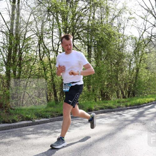 12.04.2026 - 45. Internationalen Wilhelmsburger Insellauf Yannick Fuchs http://msf.ph/oto/9487448 12.04.2026 10:37:57 Laufen 3513 meine-sportfotos.de