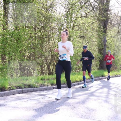 12.04.2026 - 45. Internationalen Wilhelmsburger Insellauf Yannick Fuchs http://msf.ph/oto/9487478 12.04.2026 10:38:00 Laufen 2661, 2176, 2672, 4675 meine-sportfotos.de