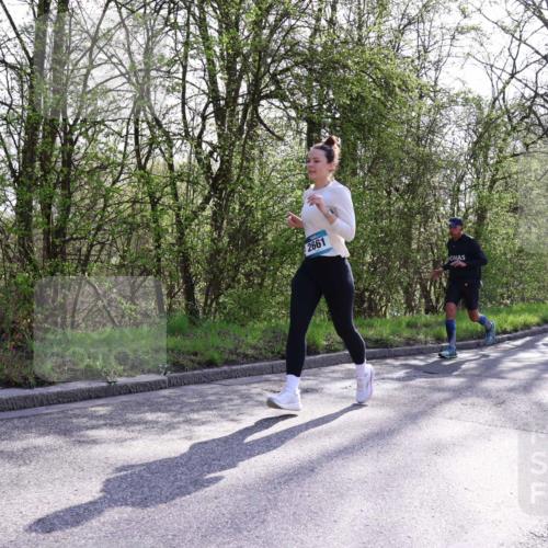 12.04.2026 - 45. Internationalen Wilhelmsburger Insellauf Yannick Fuchs http://msf.ph/oto/9487489 12.04.2026 10:38:01 Laufen 2661, 2176 meine-sportfotos.de
