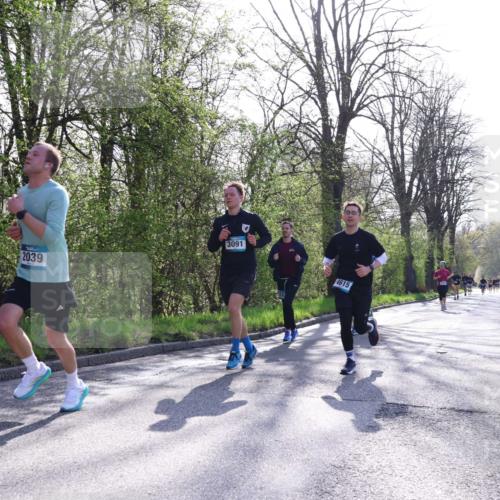 12.04.2026 - 45. Internationalen Wilhelmsburger Insellauf Yannick Fuchs http://msf.ph/oto/9487494 12.04.2026 10:32:15 Laufen 2039, 3091, 4615 meine-sportfotos.de