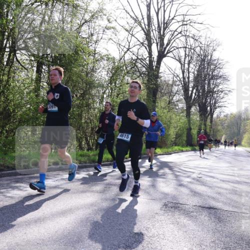 12.04.2026 - 45. Internationalen Wilhelmsburger Insellauf Yannick Fuchs http://msf.ph/oto/9487500 12.04.2026 10:32:15 Laufen 309, 4615 meine-sportfotos.de